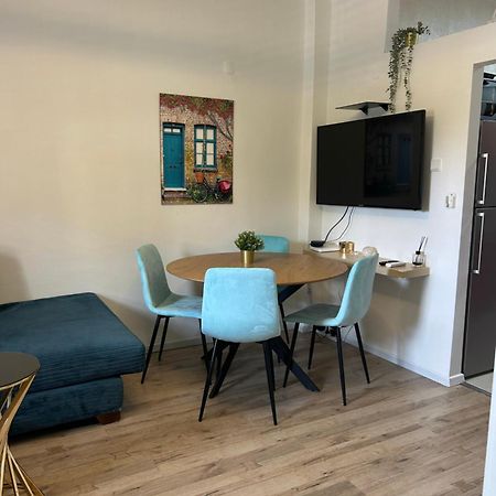 2 Bedrooms Apartment " Marcheliz " In Bat-Yam Бат-Ям Экстерьер фото