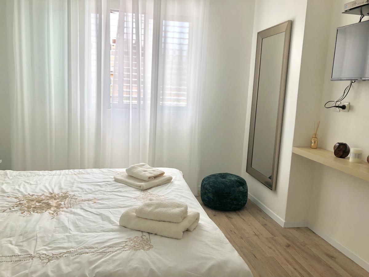 2 Bedrooms Apartment " Marcheliz " In Bat-Yam Бат-Ям Экстерьер фото